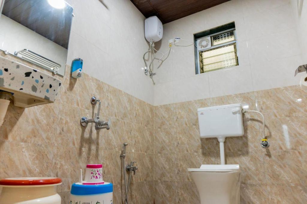 Hotel Mangozzz Magical World Panvel Esterno foto